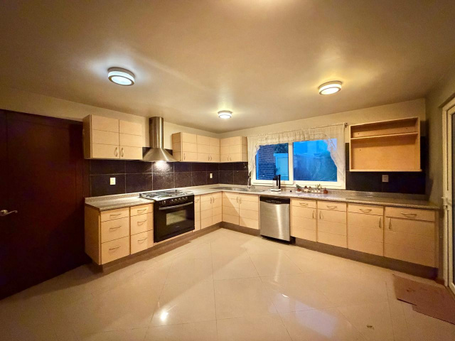 ESTADO DE MEXICO, 4 Bedrooms Bedrooms, 3 Rooms Rooms,0,Casa,En renta,2,1529