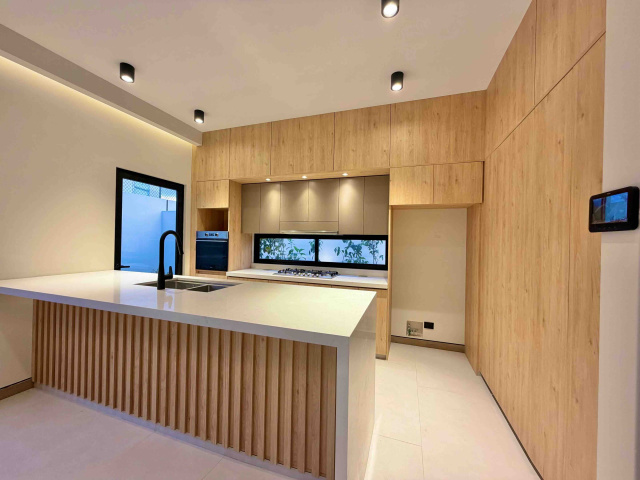 ESTADO DE MEXICO, 4 Bedrooms Bedrooms, 4 Rooms Rooms,0,Casa,En venta,0,1543