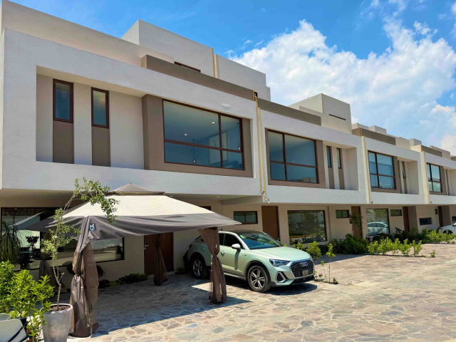 ESTADO DE MEXICO, 4 Bedrooms Bedrooms, 4 Rooms Rooms,0,Casa,En venta,0,1561