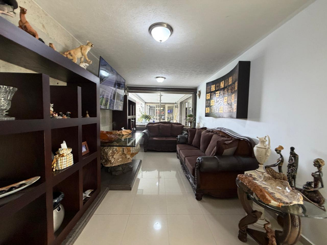 ESTADO DE MEXICO, 5 Bedrooms Bedrooms, 5 Rooms Rooms,0,Casa,En venta,0,1574