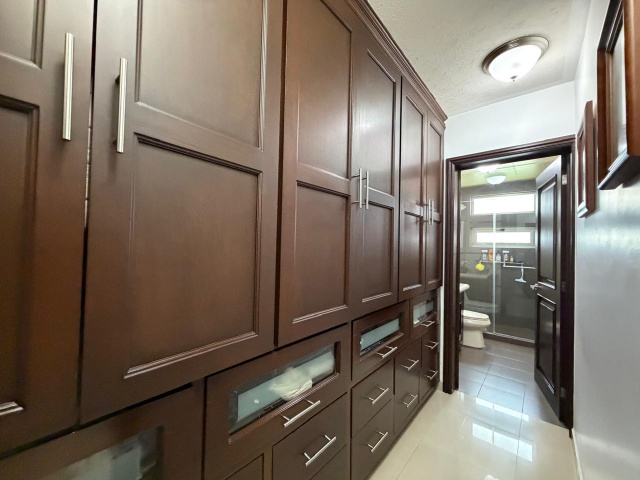 ESTADO DE MEXICO, 5 Bedrooms Bedrooms, 5 Rooms Rooms,0,Casa,En venta,0,1574