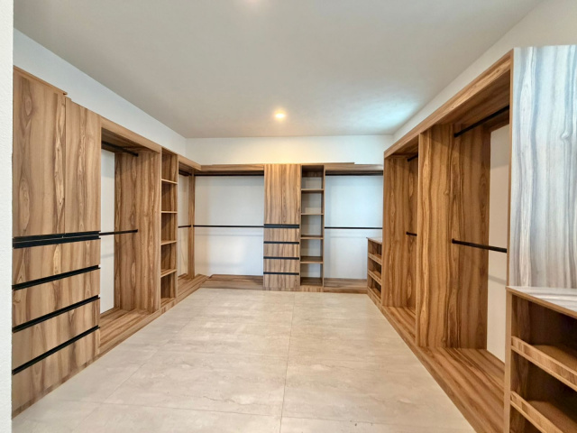 ESTADO DE MEXICO, 4 Bedrooms Bedrooms, 4 Rooms Rooms,0,Casa,En venta,0,1576