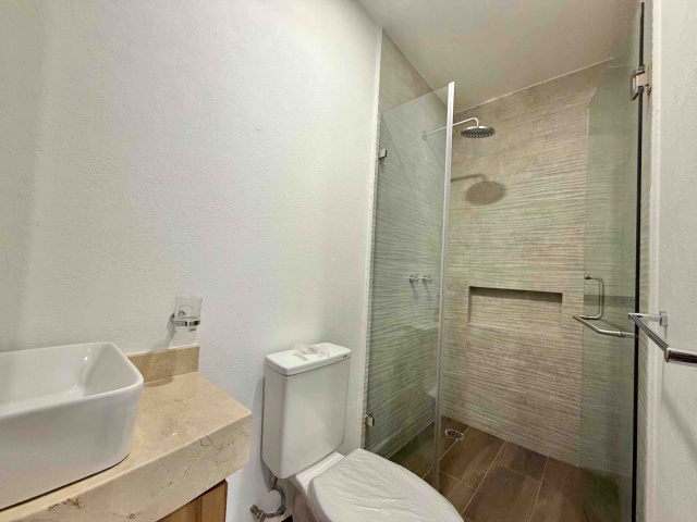 ESTADO DE MEXICO, 5 Bedrooms Bedrooms, 5.5 Rooms Rooms,0,Casa,En venta,0,1602