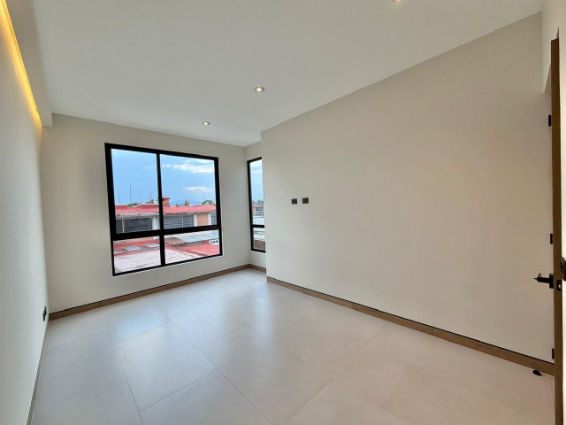 ESTADO DE MEXICO, 4 Bedrooms Bedrooms, 4.1 Rooms Rooms,0,Casa,En venta,0,1621