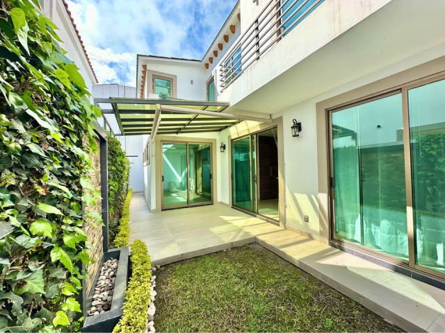 ESTADO DE MEXICO, 4 Bedrooms Bedrooms, 4.5 Rooms Rooms,0,Casa,En venta,0,1627