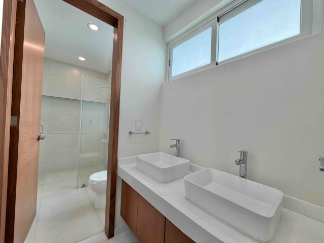 ESTADO DE MEXICO, 5 Bedrooms Bedrooms, 5 Rooms Rooms,0,Casa,En venta,0,1651 ESTADO DE MEXICO, 5 Bedrooms Bedrooms, 5 Rooms Rooms,0,Casa,En venta,0,1651
